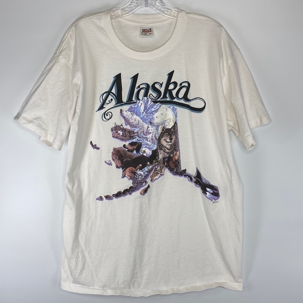 Vintage Anvil Alaska Wolf Bear Tshirt Size XL